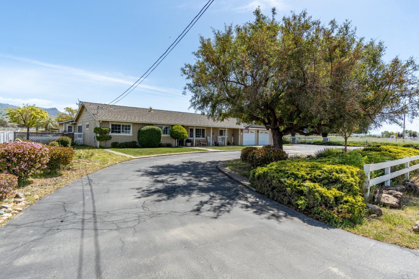 200 Dooling Road Hollister, CA 95023 - Photo 5 of 100 Gallery Image 5