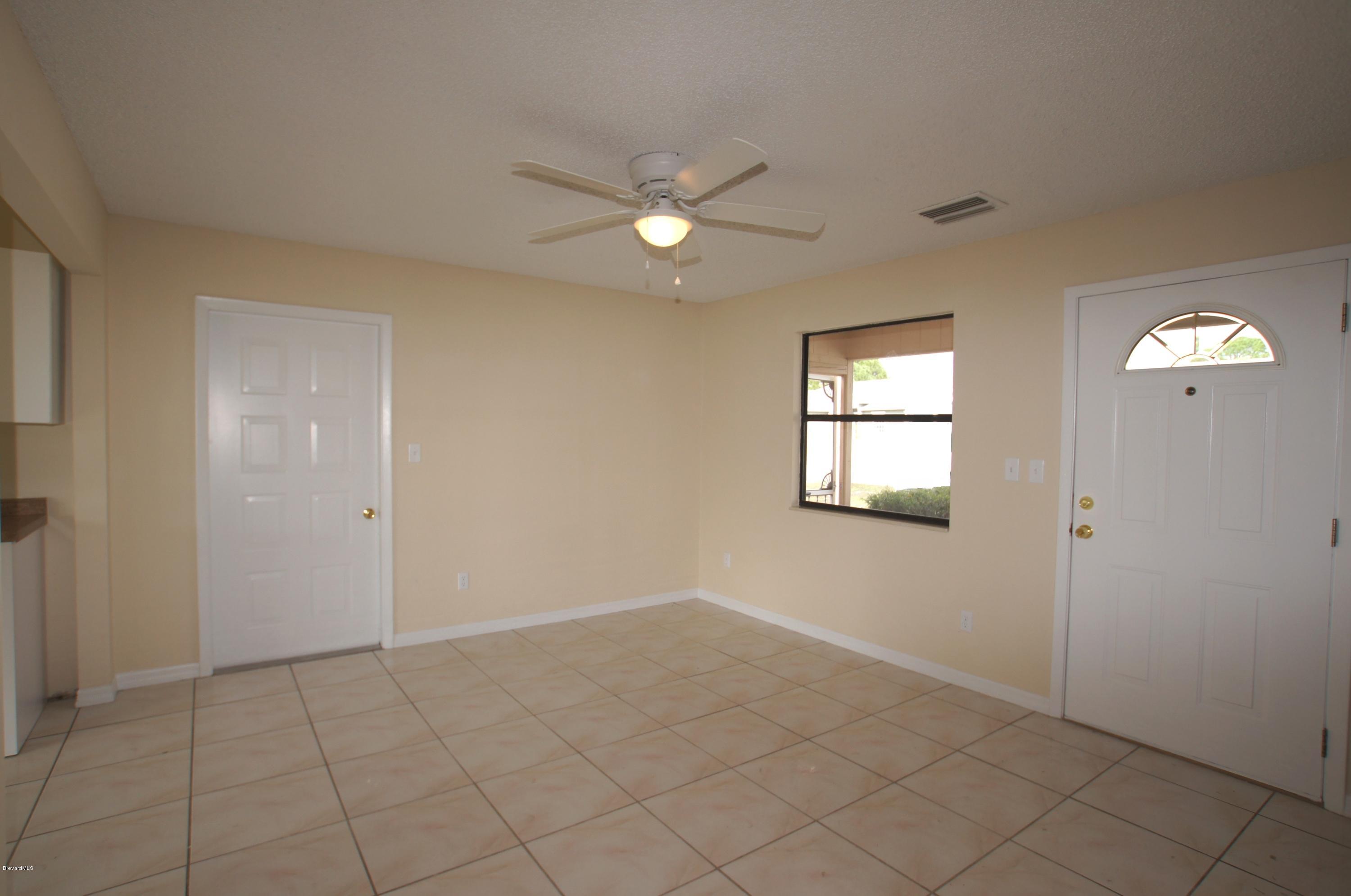 6337 Hudson Road Cocoa, FL 32927 - Photo 8 of 18 Family Room