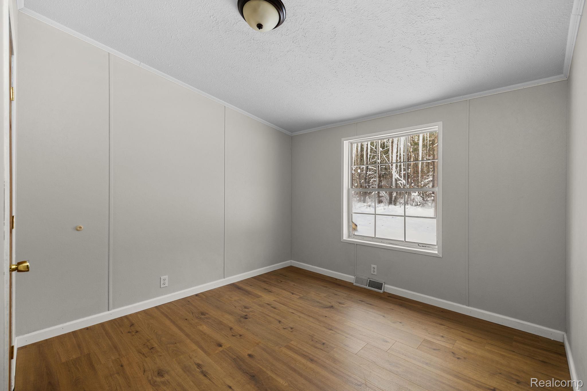 2836 Lone Pine Road Gaylord, MI 49735 - Photo 16 of 43 36-web-or-mls-CAG_1586.jpg