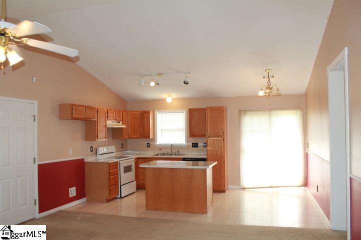 906 Veryfine Drive Fountain Inn, SC 29644 - Photo 4 of 19 Gallery Image 4