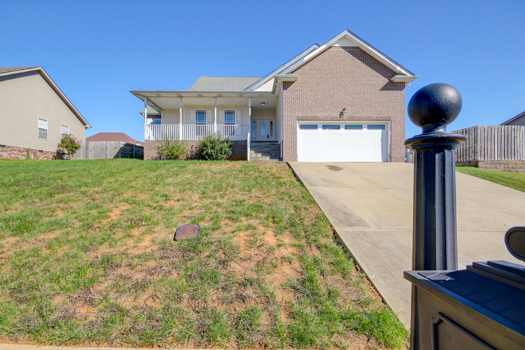 1625 Apache Way Clarksville, TN 37042 - Photo 1 of 25