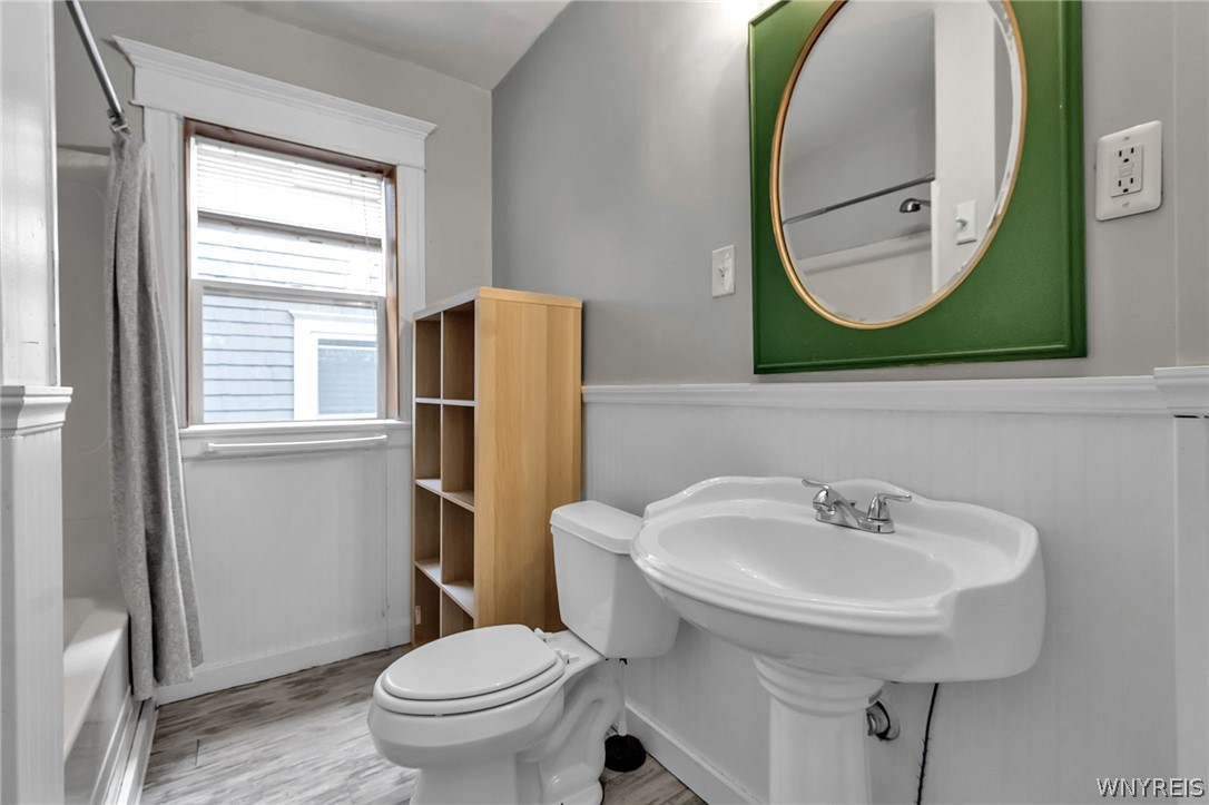 75 Inwood Place Buffalo, NY 14209 - Photo 9 of 36 lower unit bath