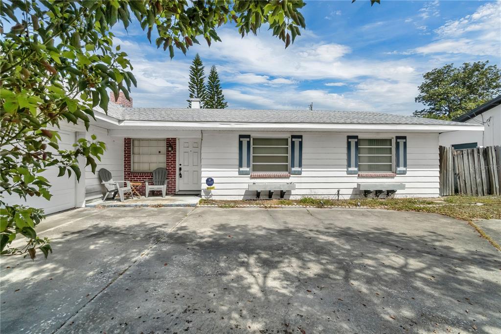 2829 Aloma Avenue Winter Park, FL 32792 - Photo 1 of 1 a front view of house with yard