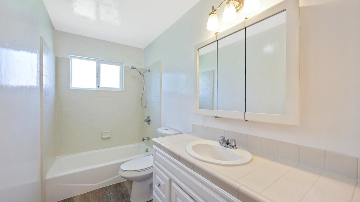 10953 Potrero Road Moss Landing, CA 95039 - Photo 23 of 36 Gallery Image 23