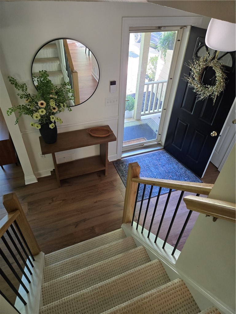 1081 Bright Stream Way Webster, NY 14580 - Photo 5 of 50 Come on in and enjoy this fabulous foyer.