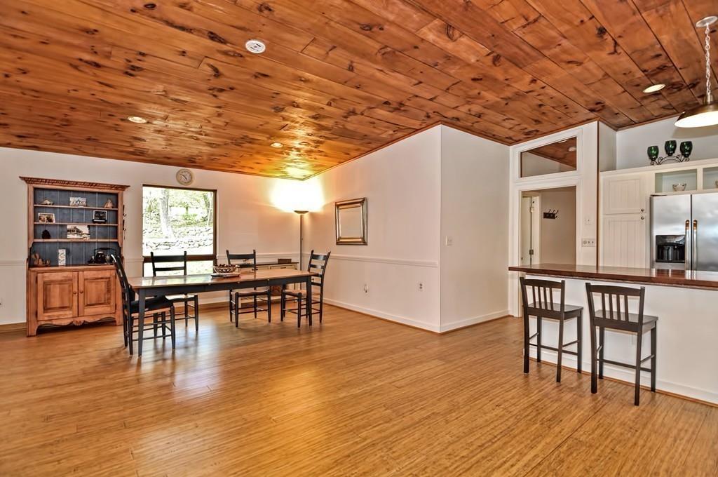 75 Nason Hill Road Sherborn, MA 01770 - Photo 10 of 34 Gallery Image 10