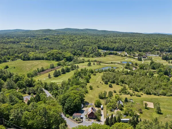 $385,000 | 3 Breakneck Road, Newport, NH 03773