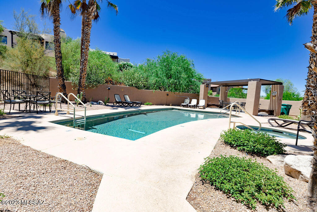 1719 Deer Hollow Loop Tucson, AZ 85737 - Photo 45 of 46