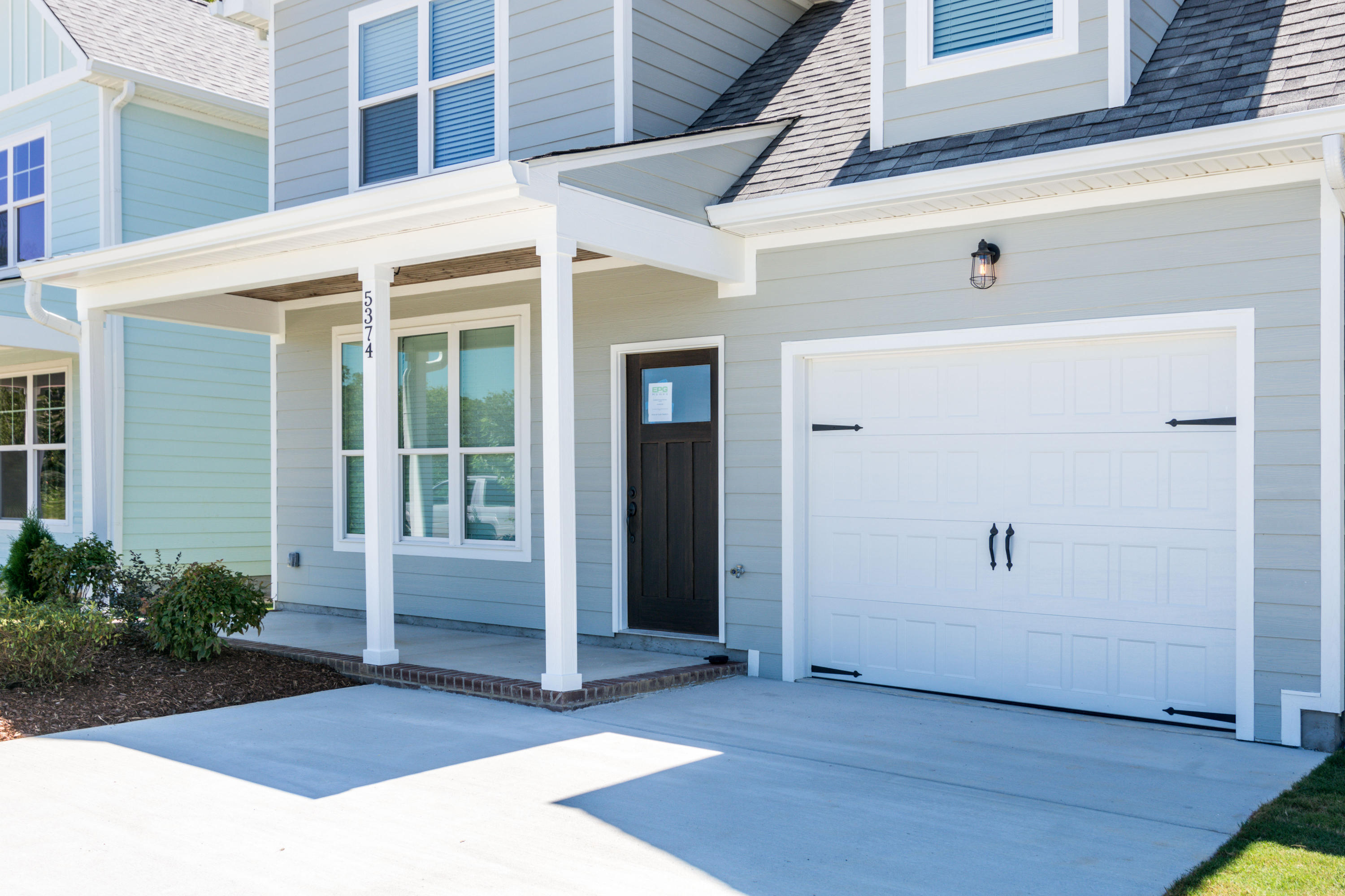 5374 Reneau Way, Unit 18 Chattanooga, TN 37412 - Photo 2 of 26 5384 Reneau Way-3