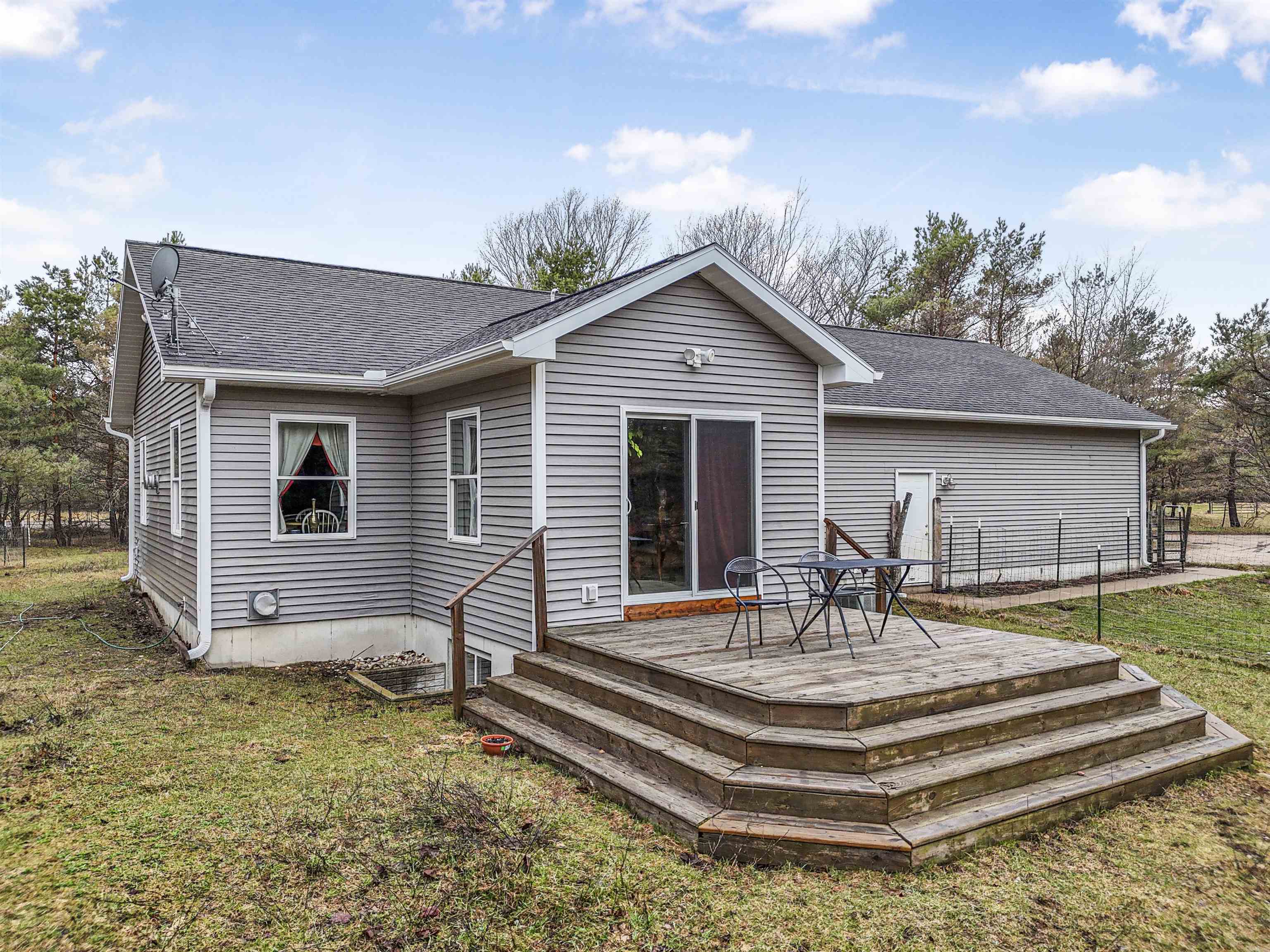 8530 Homestead Road Benzonia, MI 49616 - Photo 41 of 69