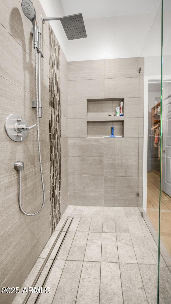 2401 West Webster Court Anthem, AZ 85086 - Photo 18 of 68 31