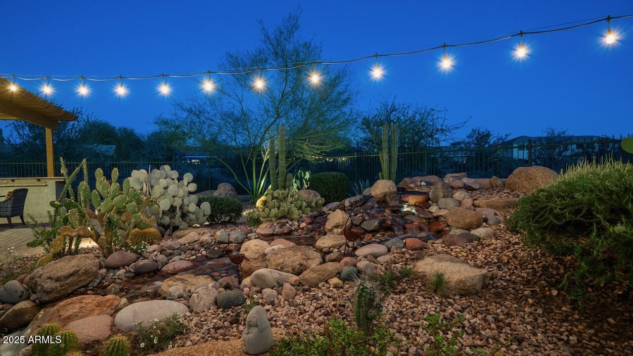 2401 West Webster Court Anthem, AZ 85086 - Photo 52 of 68 54