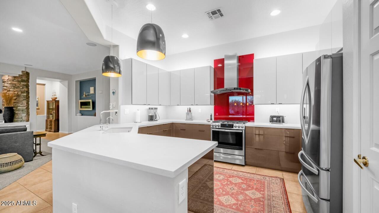 2401 West Webster Court Anthem, AZ 85086 - Photo 7 of 68 18