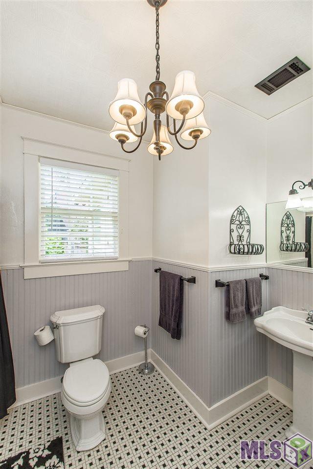 2131 Broussard Street Baton Rouge, LA 70808 - Photo 8 of 17 Gallery Image 8