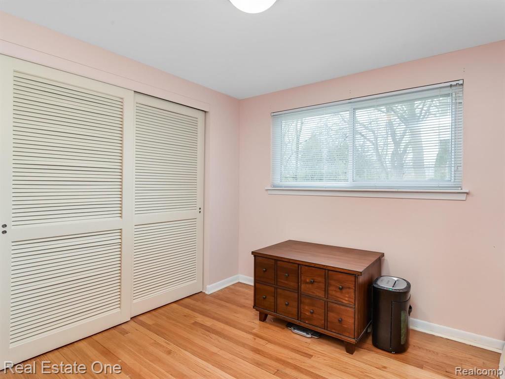 1347 Oak Street Rochester, MI 48307 - Photo 18 of 30