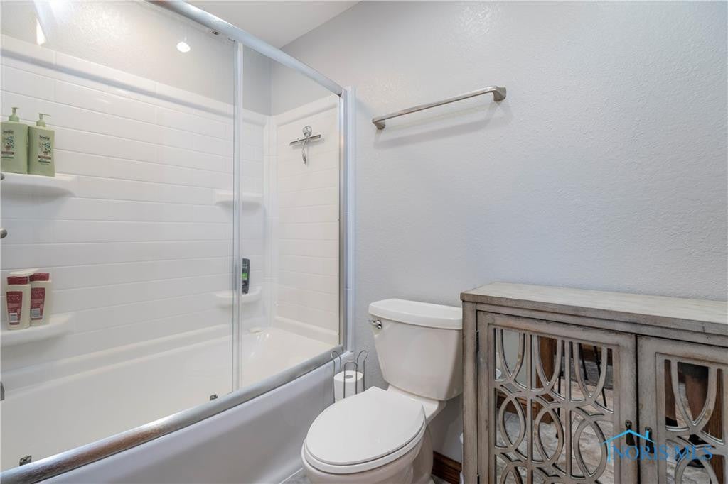 23095 Dunbridge Road Perrysburg, OH 43551 - Photo 42 of 47 Gallery Image 42