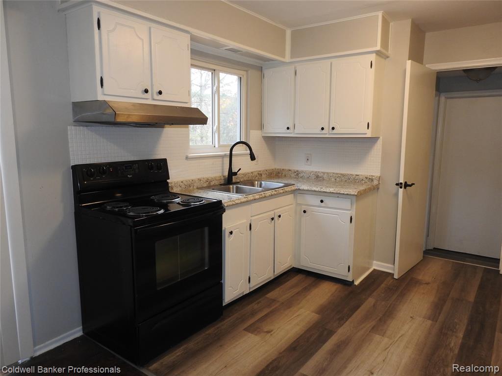 5919 Western Road Flint, MI 48506 - Photo 10 of 26