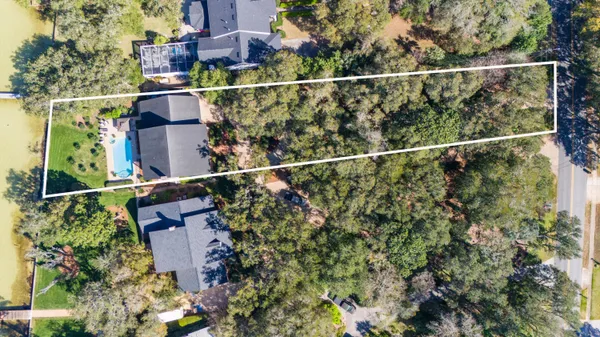 $1,925,000 | 217 Yacht Club Drive Northeast, Fort Walton Beach, FL 32548