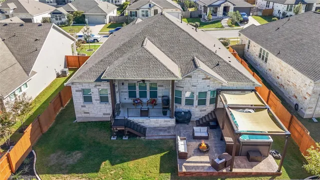 $2,850 | 116 Charles Zanco Drive, Bastrop, TX 78602