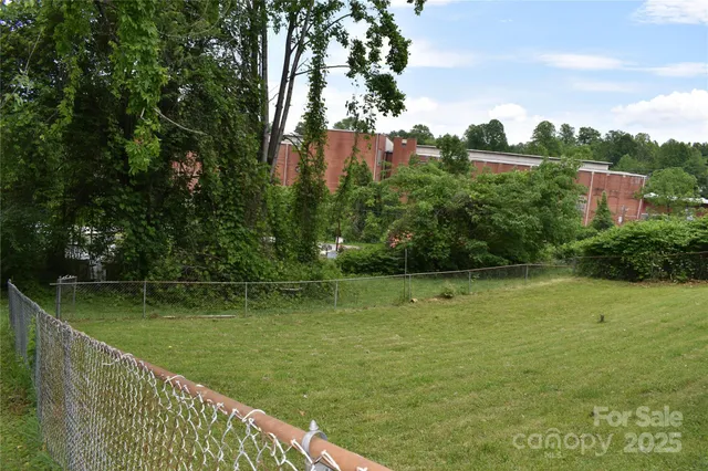 $119,900 | 118 4th C Street, Marion, NC 28752