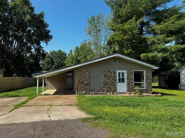 $84,900 | 110 Navajo Street, Piedmont, MO 63957