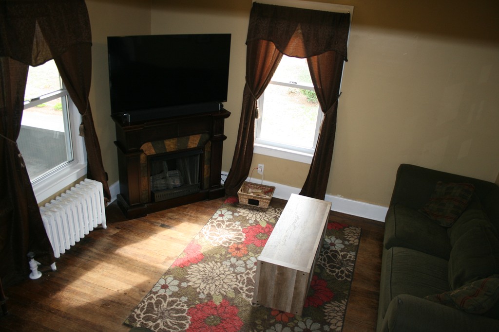 74 Forris Street West Springfield, MA 01089 - Photo 11 of 29 Gallery Image 11