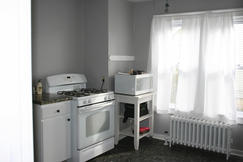 74 Forris Street West Springfield, MA 01089 - Photo 6 of 29 Gallery Image 6