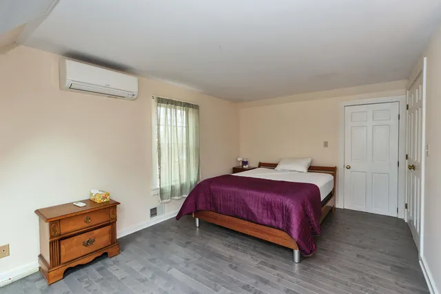 $985,000 | 6 Mottau Drive, Lyndeborough, NH 03082