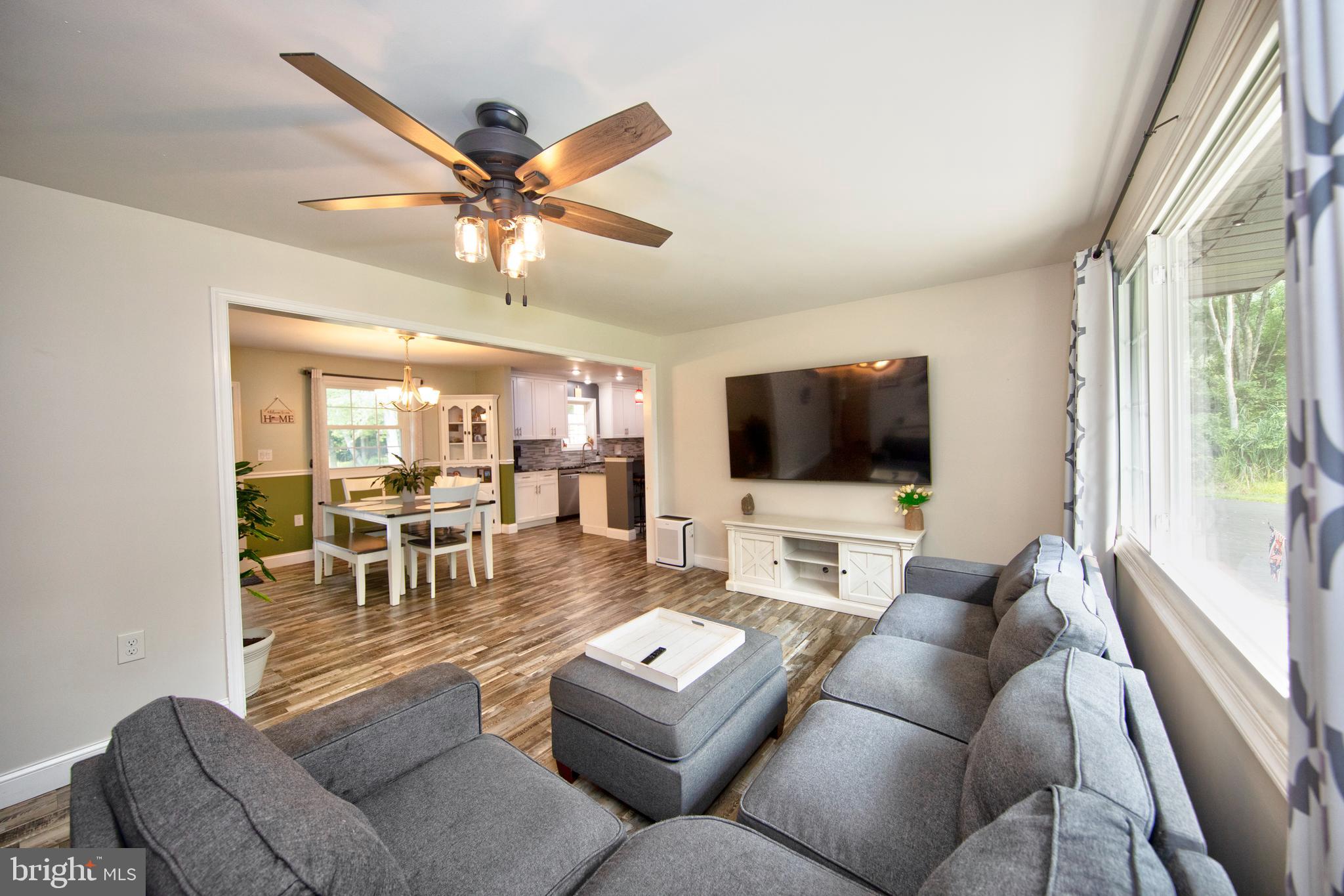 839 Red Toad Road North East, MD 21901 - Photo 9 of 45 Living Rm