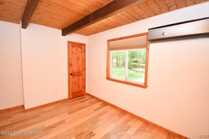 1239 Glenbrook Road Bartonsville, PA 18321 - Photo 17 of 32 a view of an empty room with a window