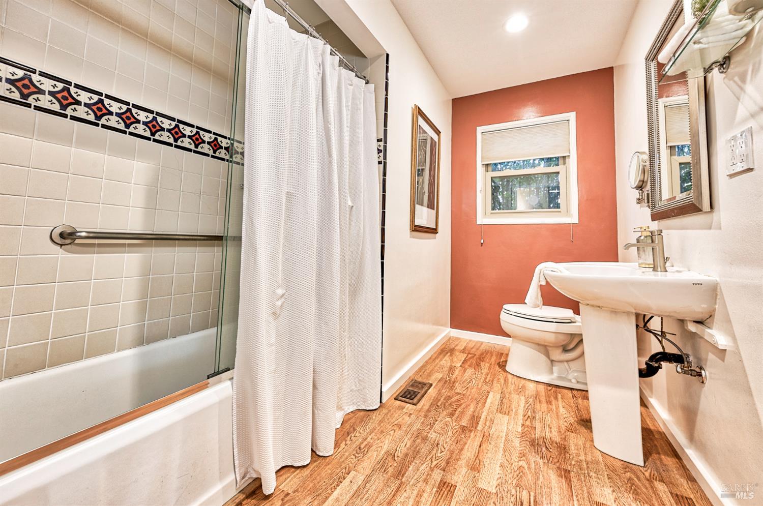 115 Sherman Street Healdsburg, CA 95448 - Photo 11 of 24