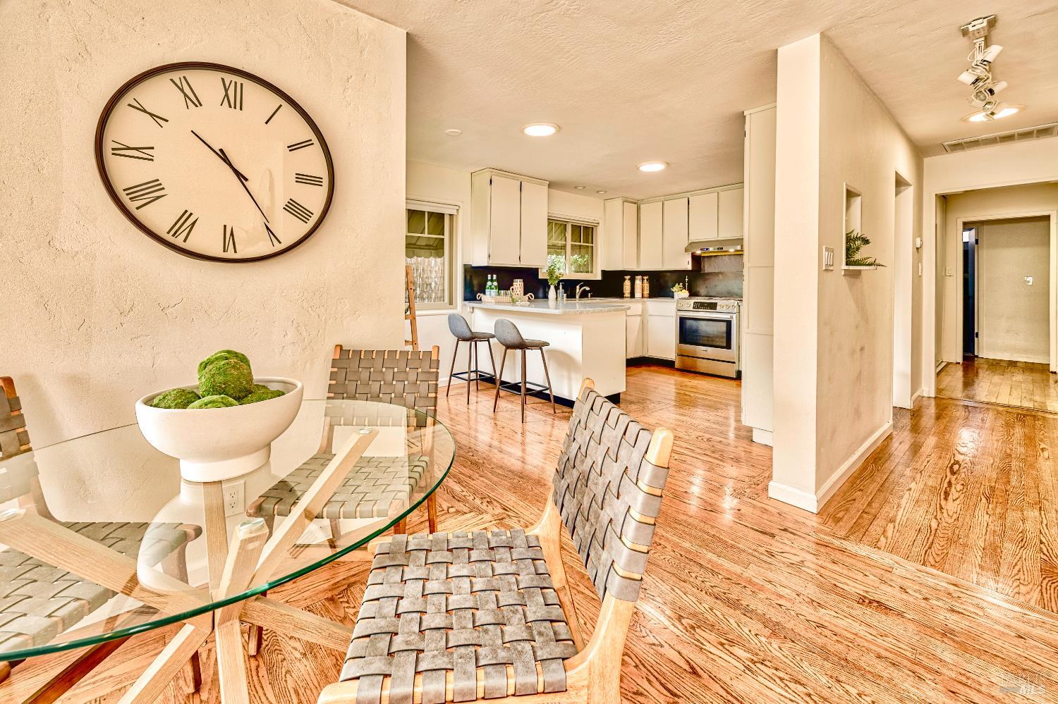 115 Sherman Street Healdsburg, CA 95448 - Photo 5 of 24