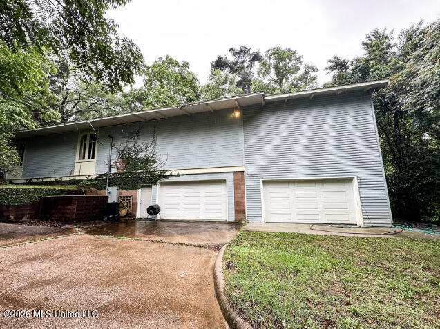 108 Dana Road Natchez, MS 39120 - Photo 6 of 46 05