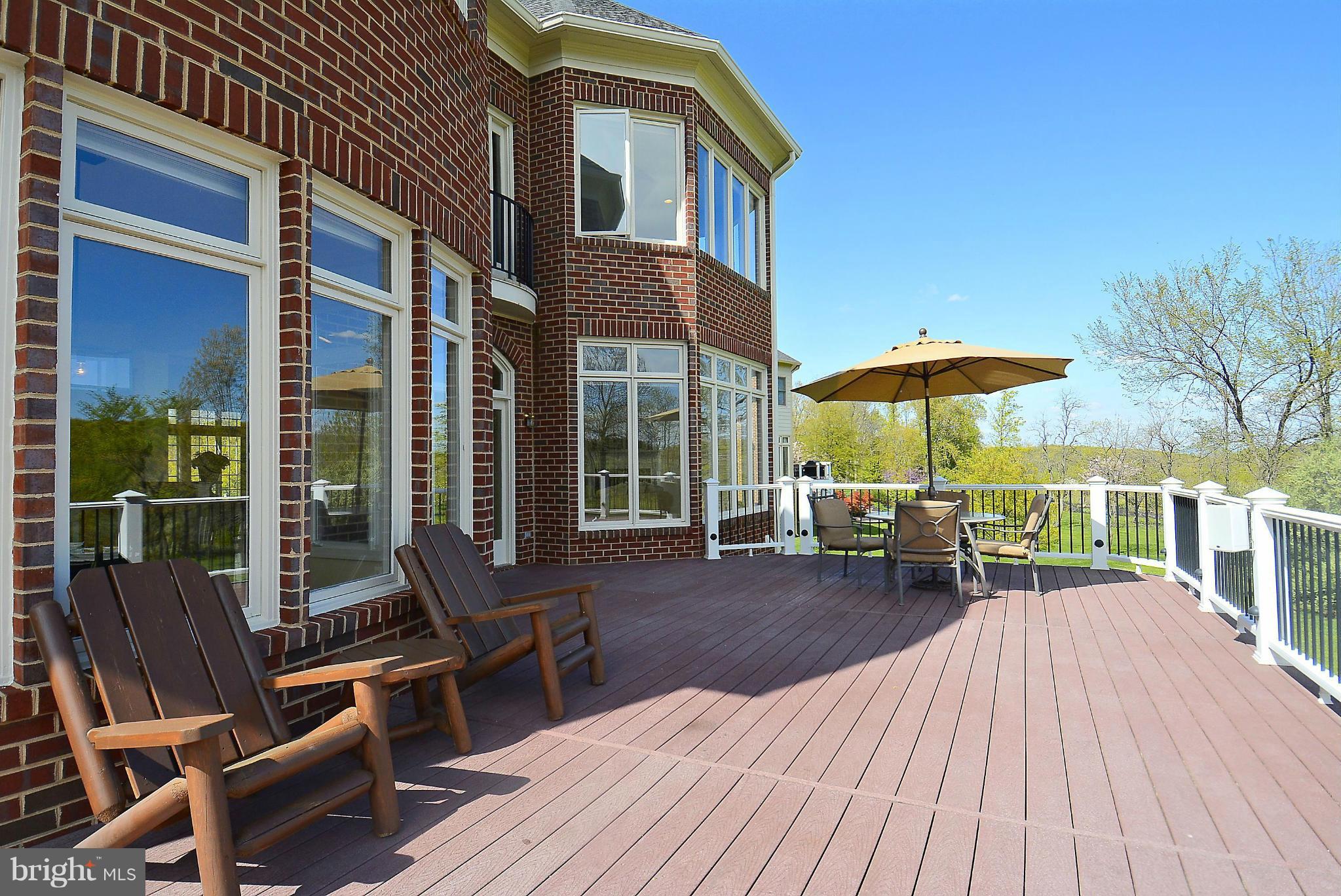 17086 Winning Colors Place Leesburg, VA 20176 - Photo 27 of 29 Exterior (Rear)
