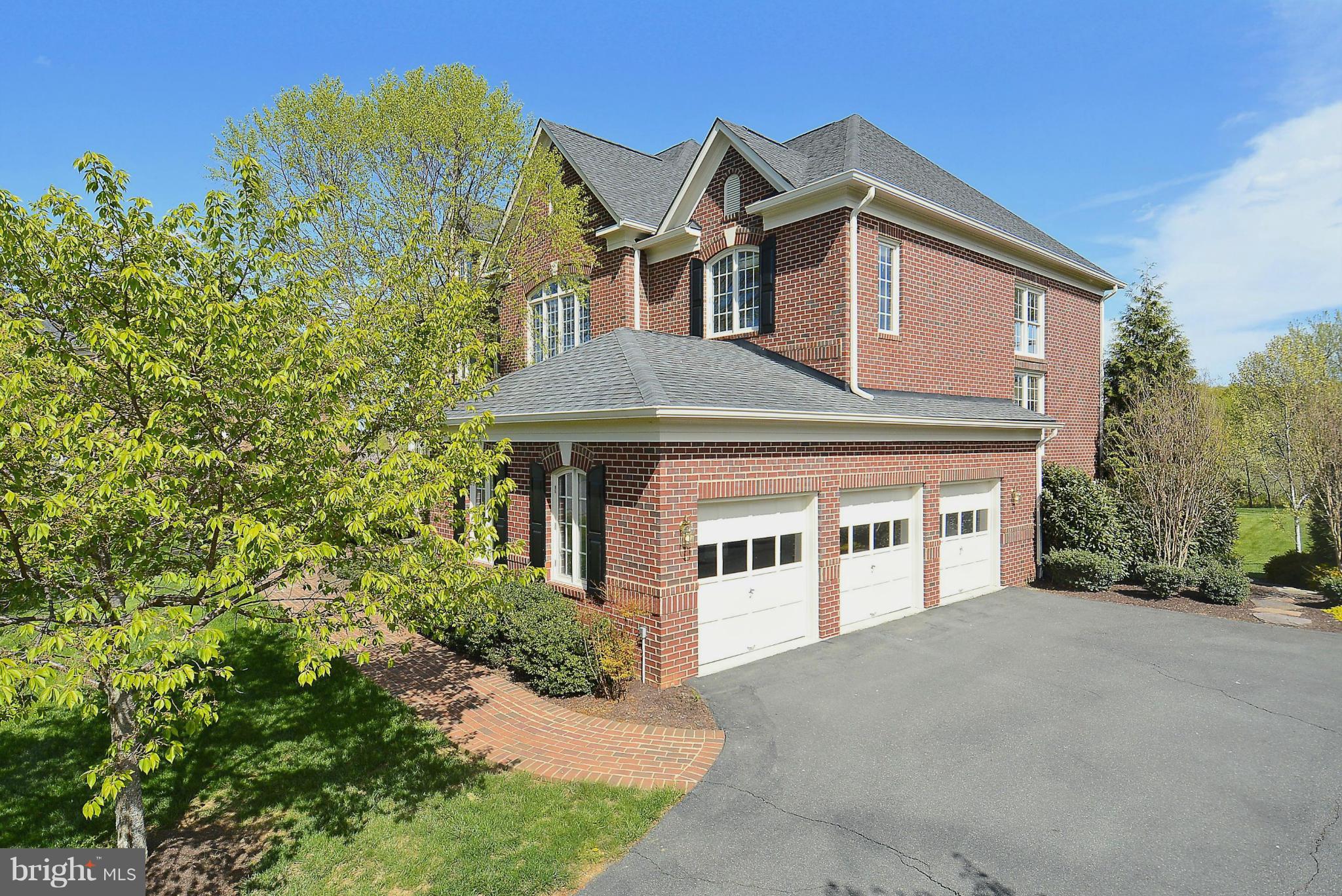 17086 Winning Colors Place Leesburg, VA 20176 - Photo 28 of 29 Exterior (Front)