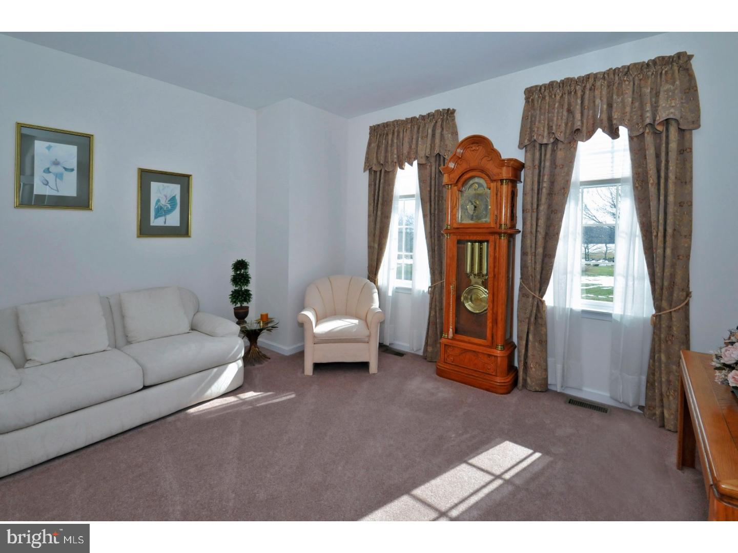 2960 Wilkinson Road Jamison, PA 18929 - Photo 4 of 24 Living Room