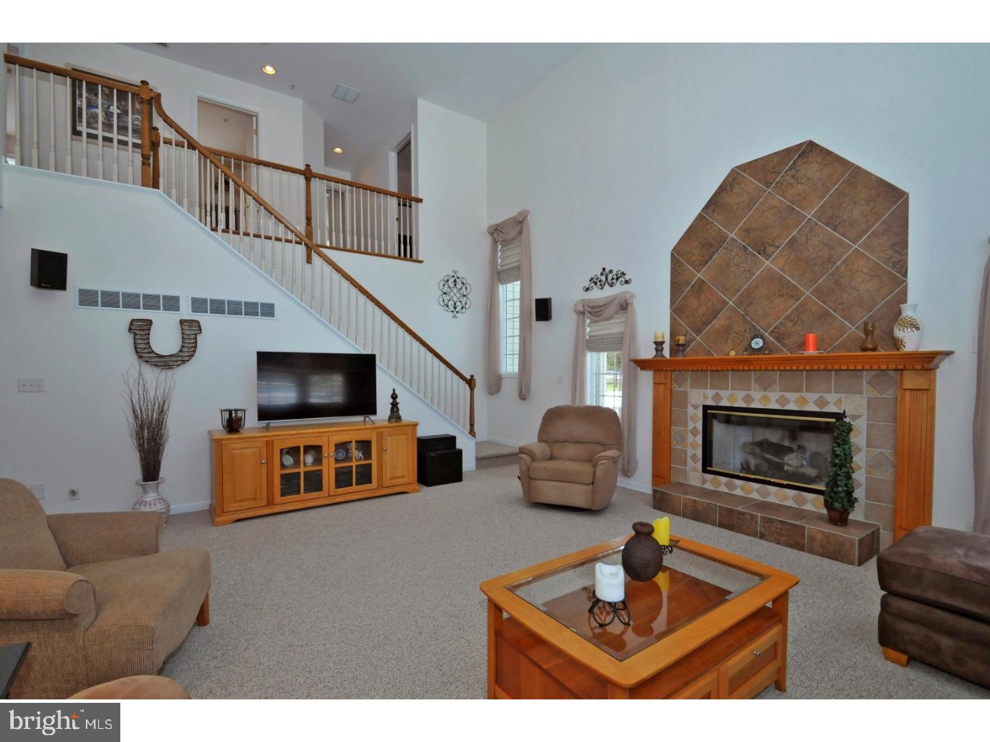 2960 Wilkinson Road Jamison, PA 18929 - Photo 8 of 24 Family Room