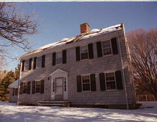 40 Baker Bridge Road Lincoln, MA 01773 - Photo 1 of 1 a front view of a house