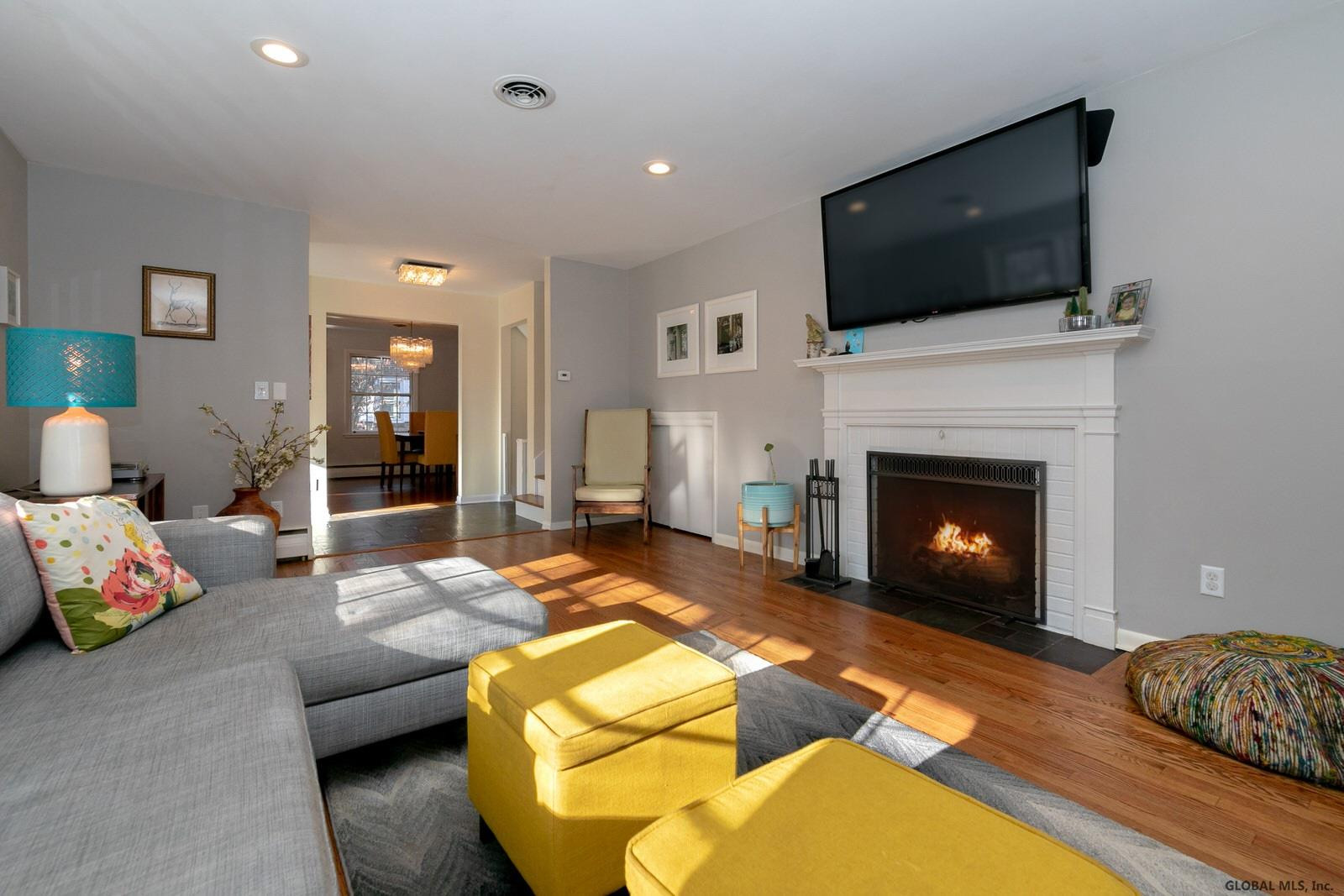 17 Clarkson Road Bethlehem, NY 12054 - Photo 8 of 53 Photo 8