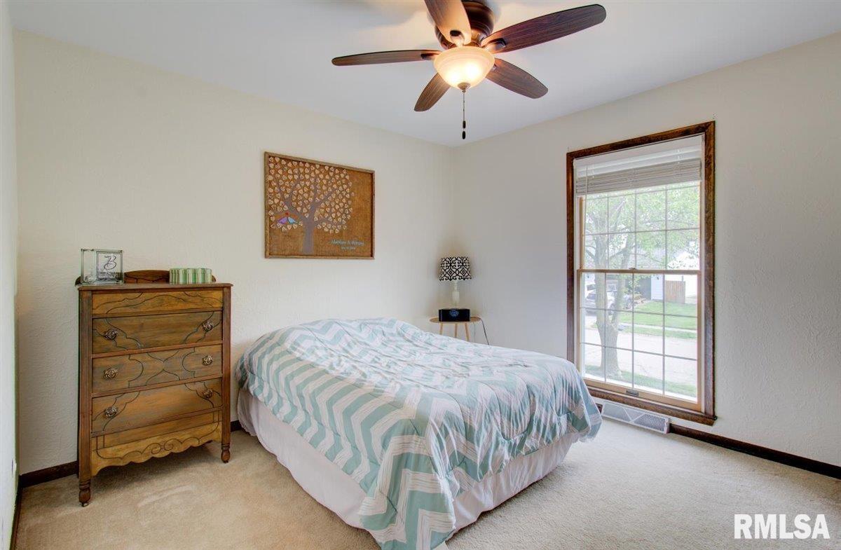 2517 Huntleigh Road Springfield, IL 62704 - Photo 27 of 40