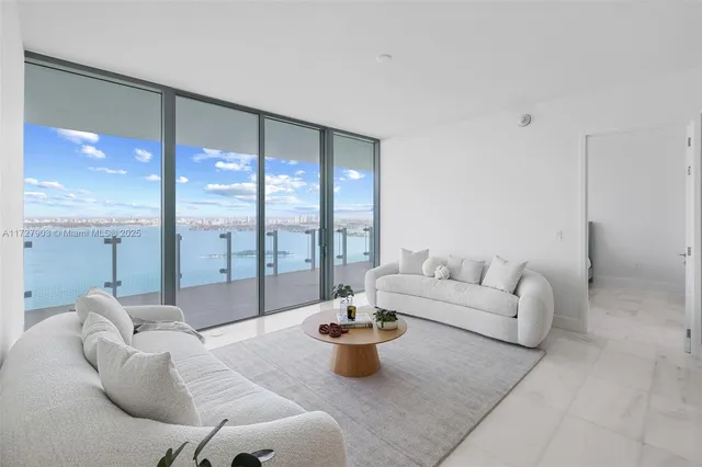 $2,790,000 | 700 Northeast 26th Terrace, Unit 3602, Miami, FL 33137