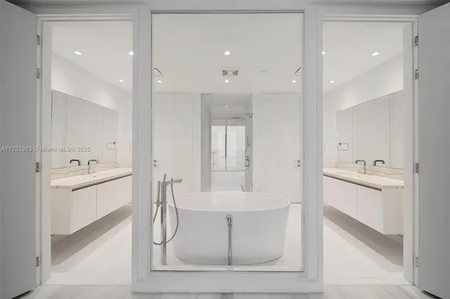 $2,790,000 | 700 Northeast 26th Terrace, Unit 3602, Miami, FL 33137