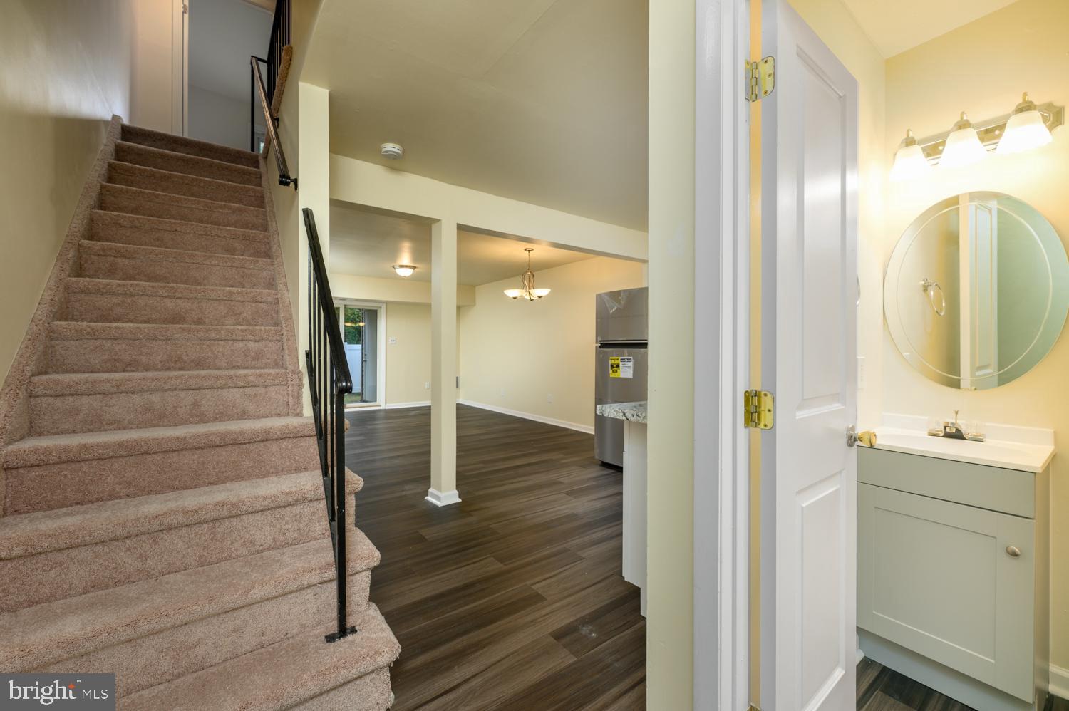 178 Via Cascata Drive Clementon, NJ 08021 - Photo 2 of 15