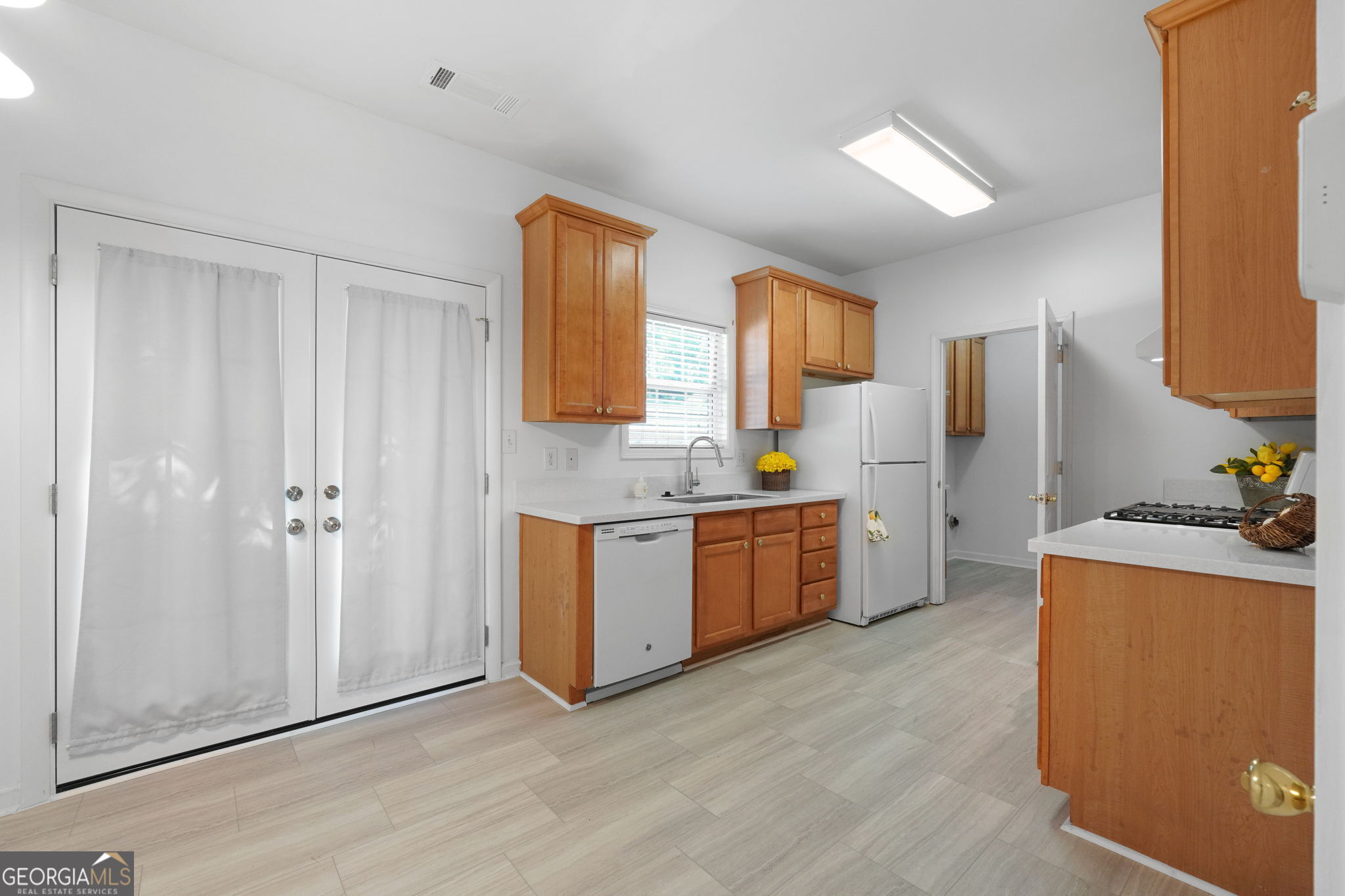 3309 Raes Creek Road Marietta, GA 30008 - Photo 13 of 40