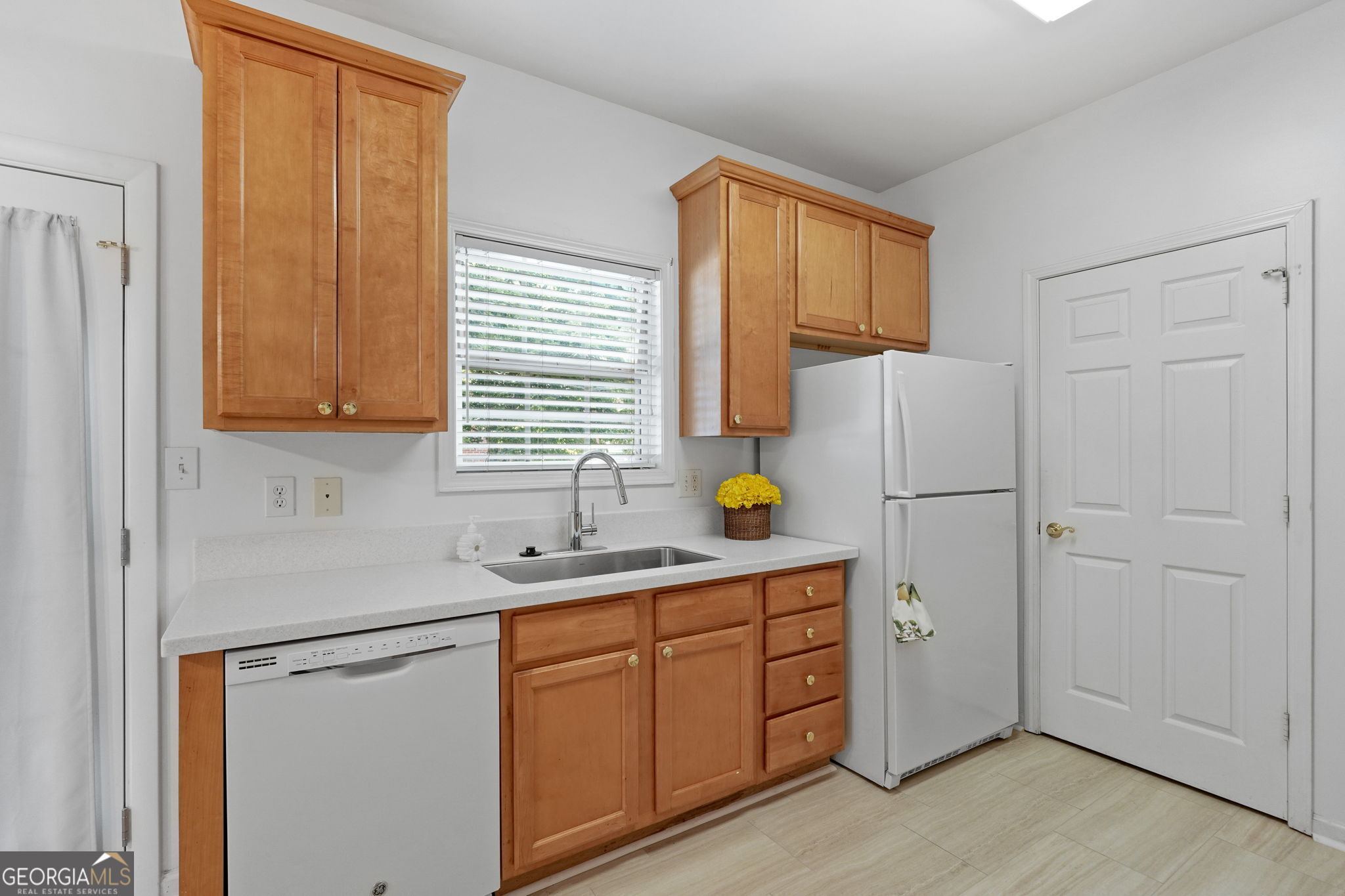 3309 Raes Creek Road Marietta, GA 30008 - Photo 14 of 40