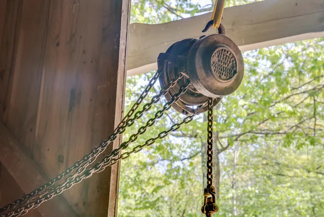 $900,000 | 79 Summit Drive, New Boston, NH 03070