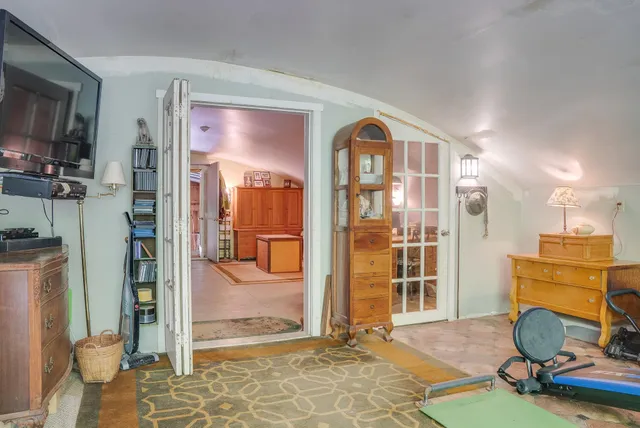 $900,000 | 79 Summit Drive, New Boston, NH 03070