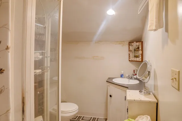 $900,000 | 79 Summit Drive, New Boston, NH 03070