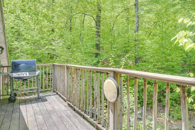 $900,000 | 79 Summit Drive, New Boston, NH 03070