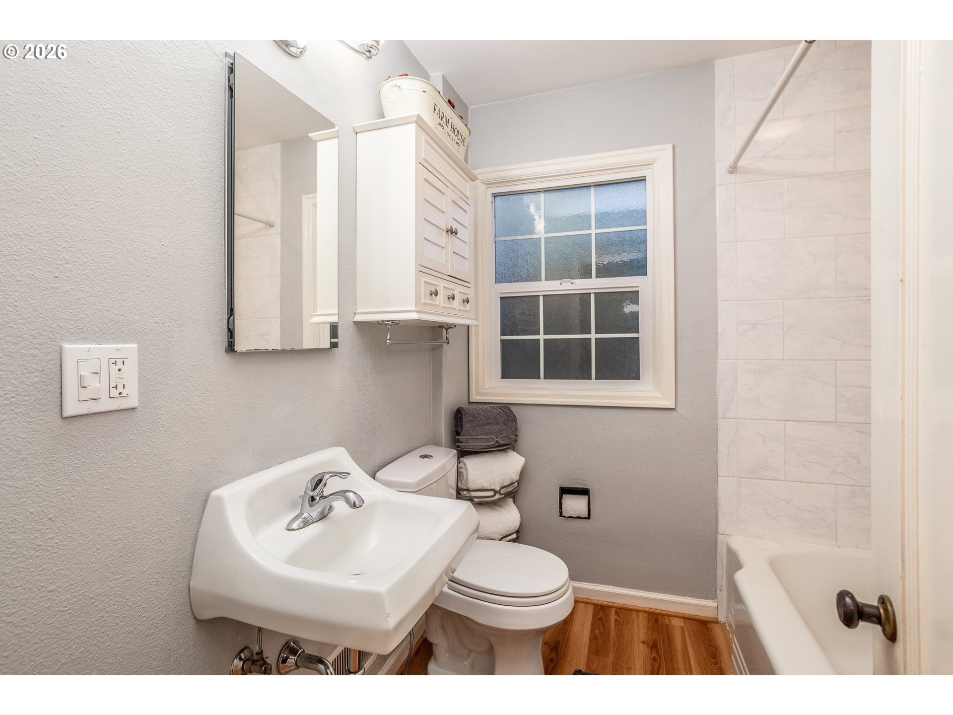 9436 Northeast Prescott Street Portland, OR 97220 - Photo 22 of 32 Bathroom